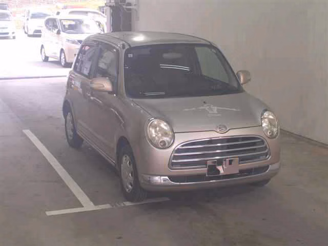 DAIHATSU MIRA GINO