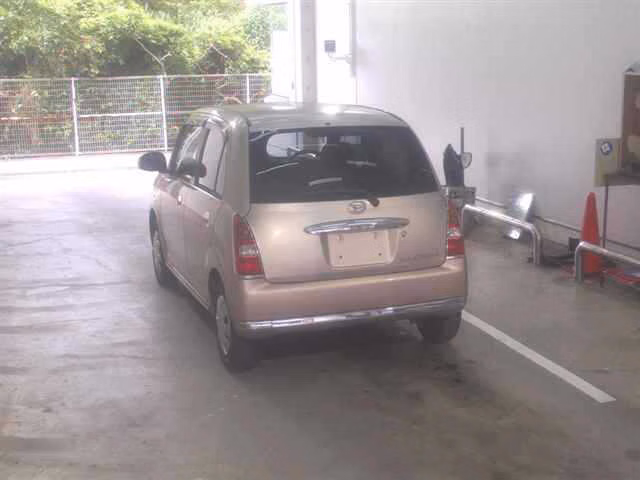 DAIHATSU MIRA GINO