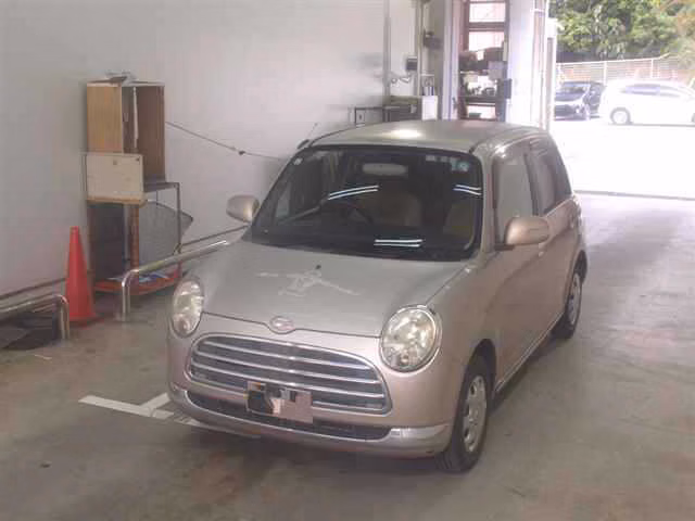 DAIHATSU MIRA GINO