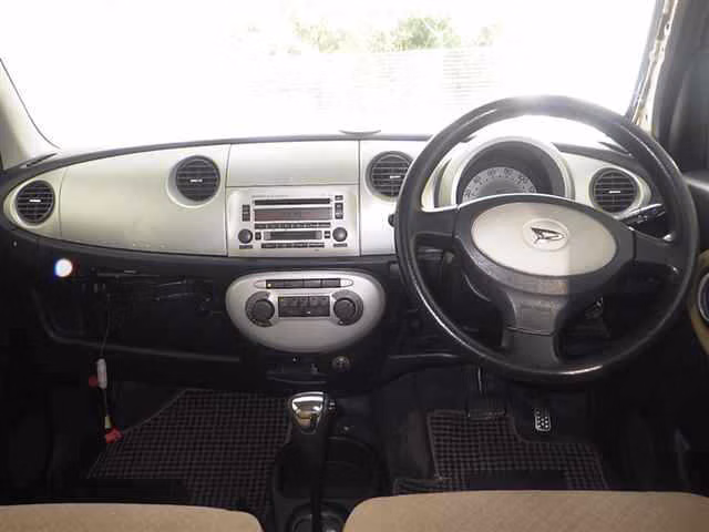 DAIHATSU MIRA GINO