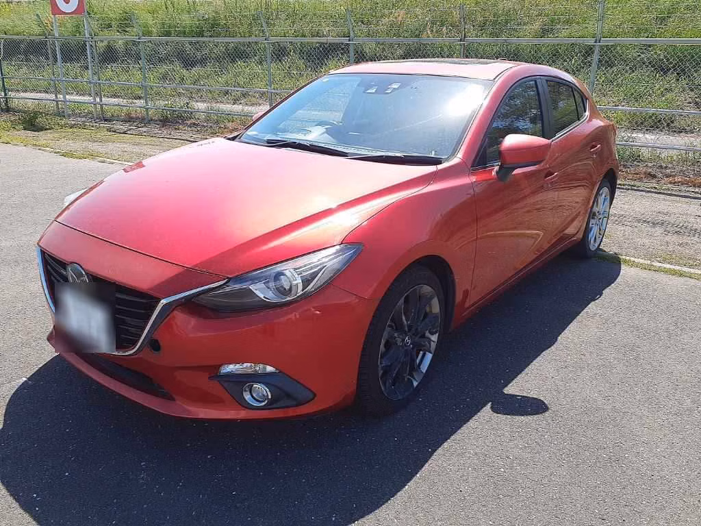 MAZDA AXELA