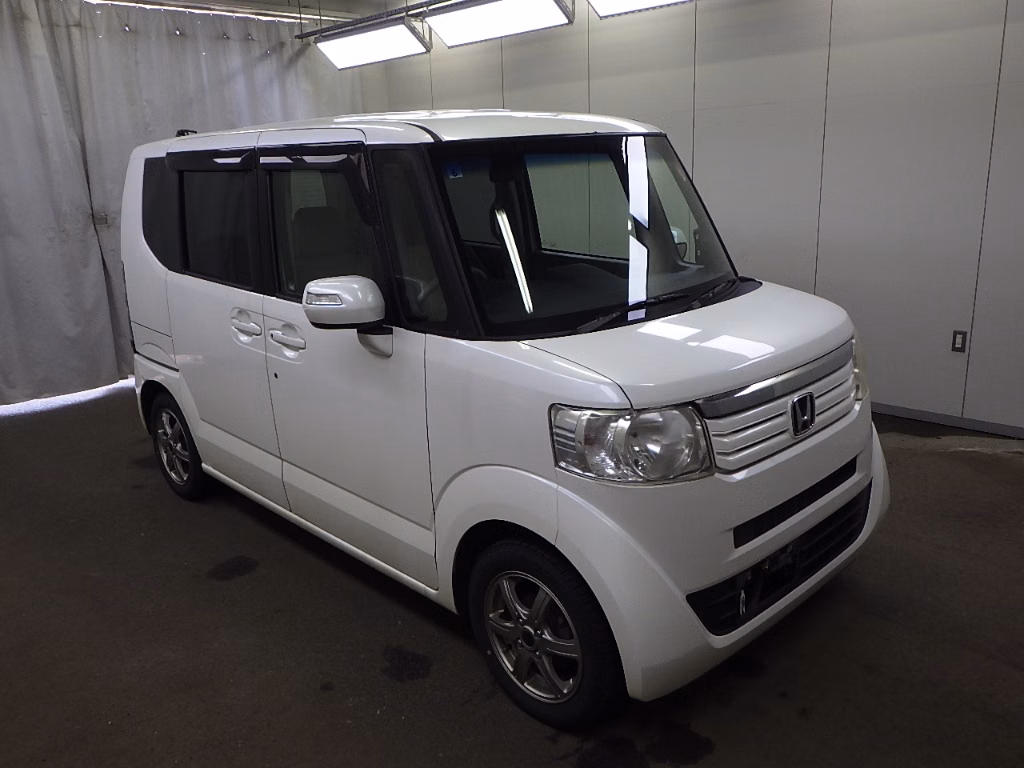 HONDA N-BOX