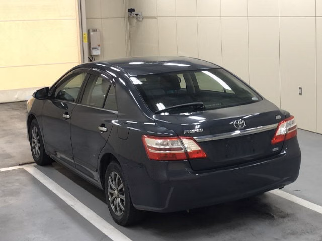 TOYOTA PREMIO