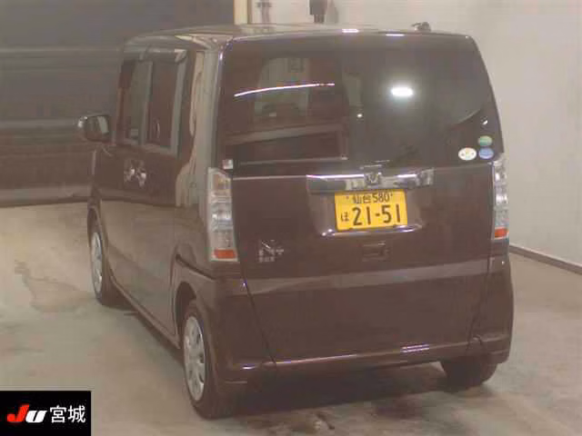 HONDA N-BOX+