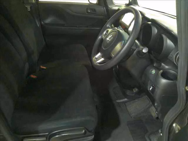 HONDA N-BOX+