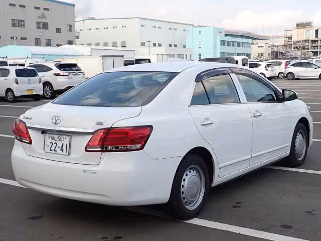 TOYOTA PREMIO