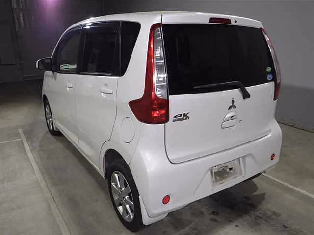 MITSUBISHI EK WAGON