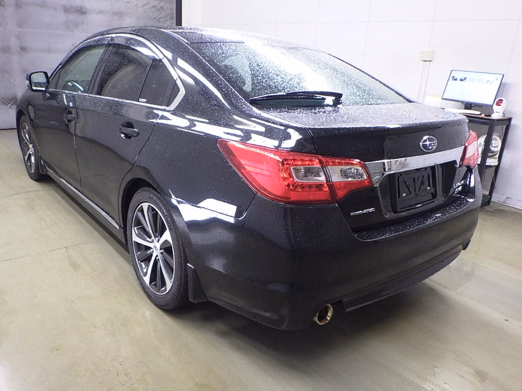 SUBARU LEGACY B4