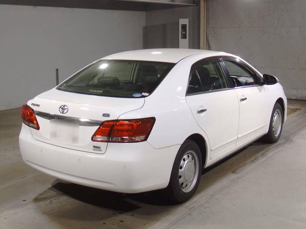 TOYOTA PREMIO
