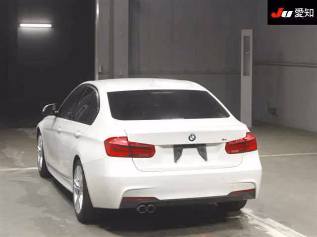 BMW 3-SERIES