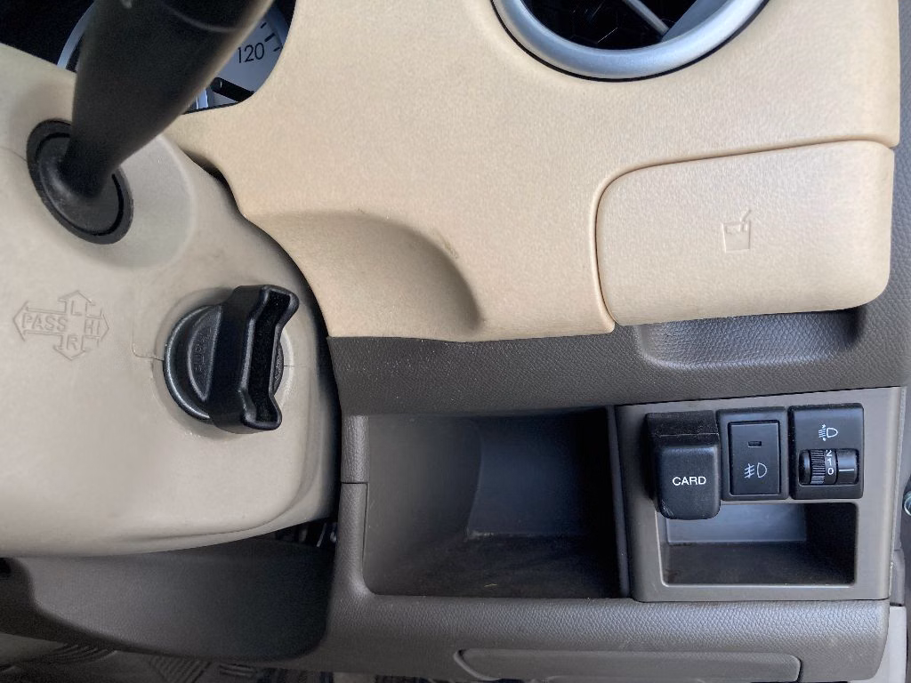 NISSAN MOCO