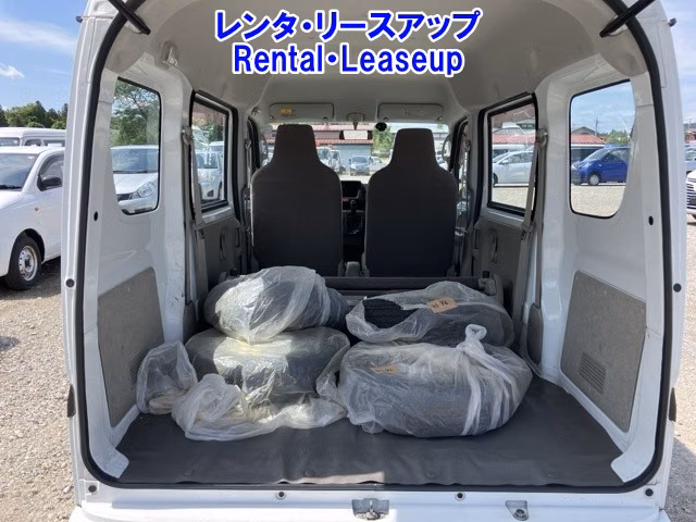 MITSUBISHI MINICAB