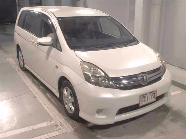 TOYOTA ISIS