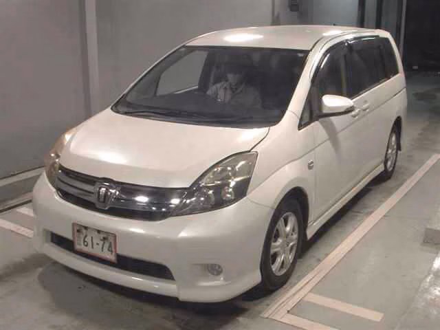 TOYOTA ISIS