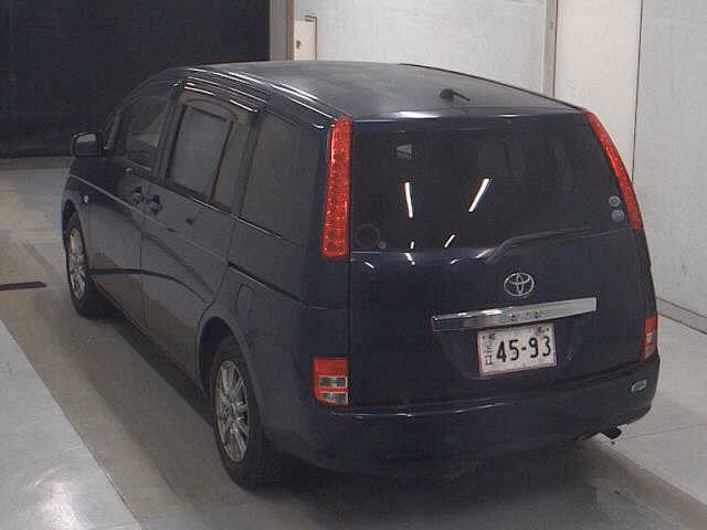 TOYOTA ISIS