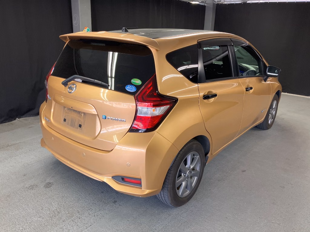 NISSAN NOTE