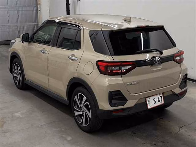 TOYOTA RAIZE