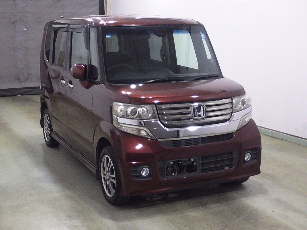 HONDA N-BOX