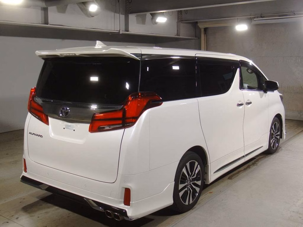 TOYOTA ALPHARD