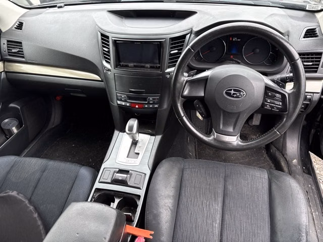 SUBARU LEGACY