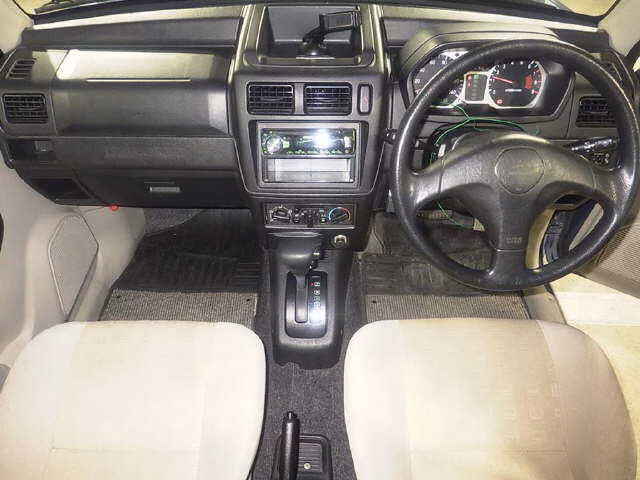 MITSUBISHI PAJERO MINI