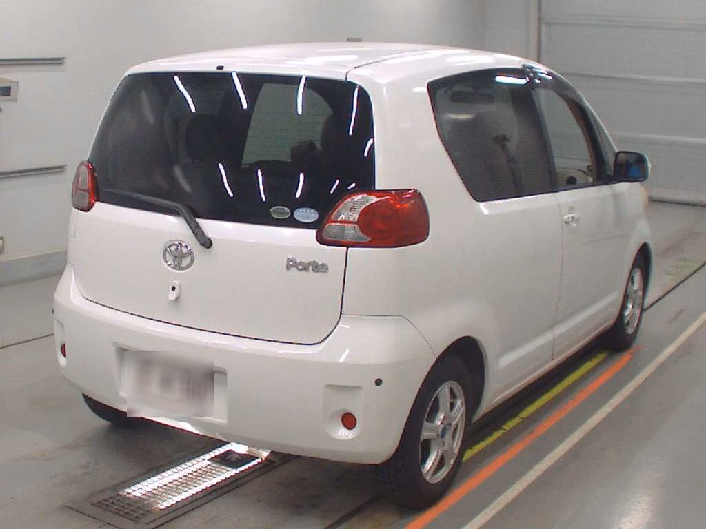 TOYOTA PORTE