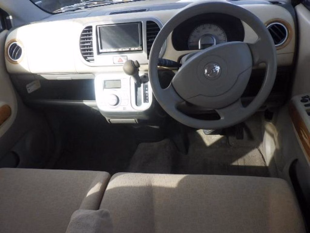 NISSAN MOCO