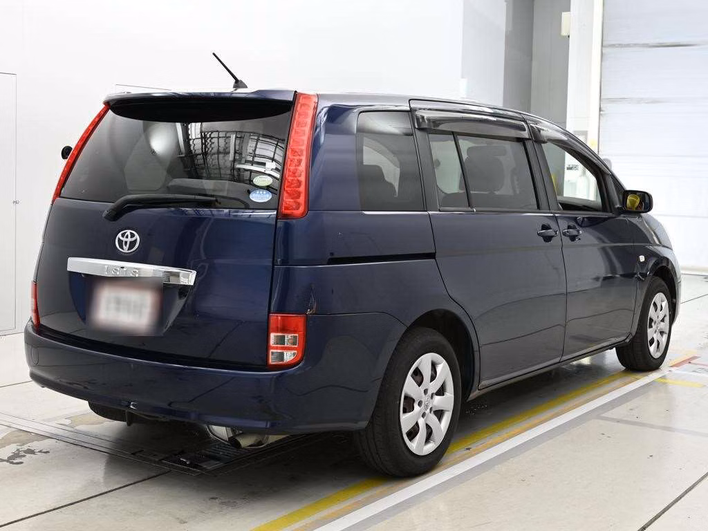 TOYOTA ISIS