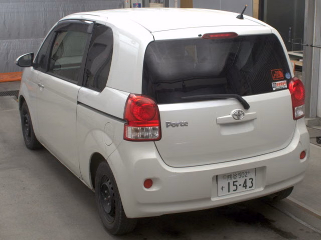 TOYOTA PORTE