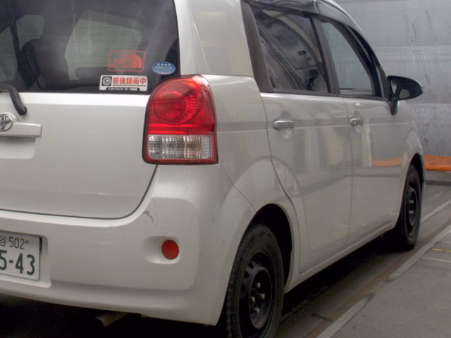 TOYOTA PORTE