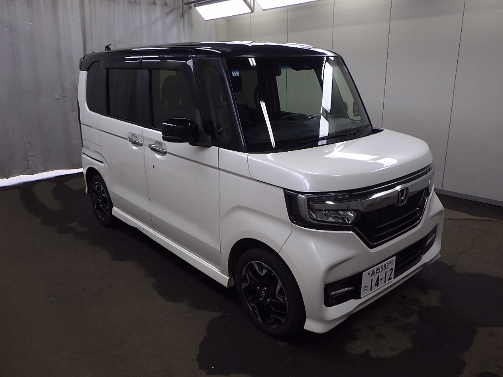 HONDA N-BOX