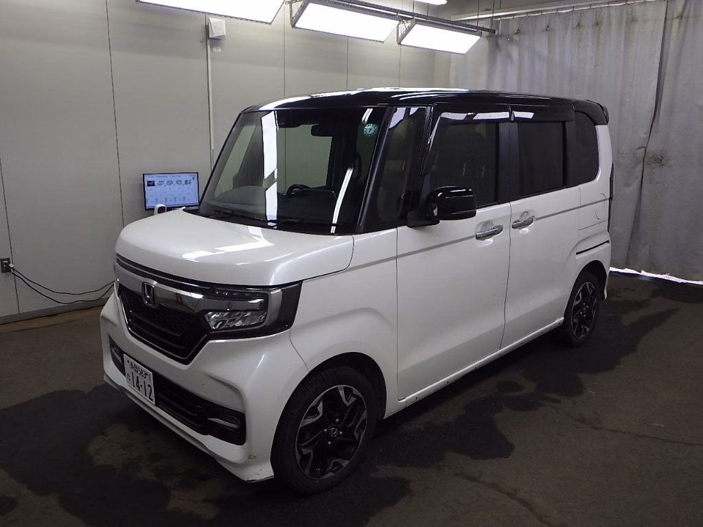 HONDA N-BOX