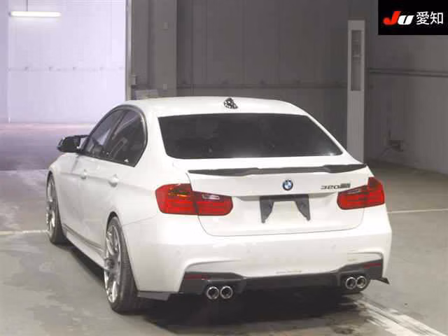BMW 3-SERIES