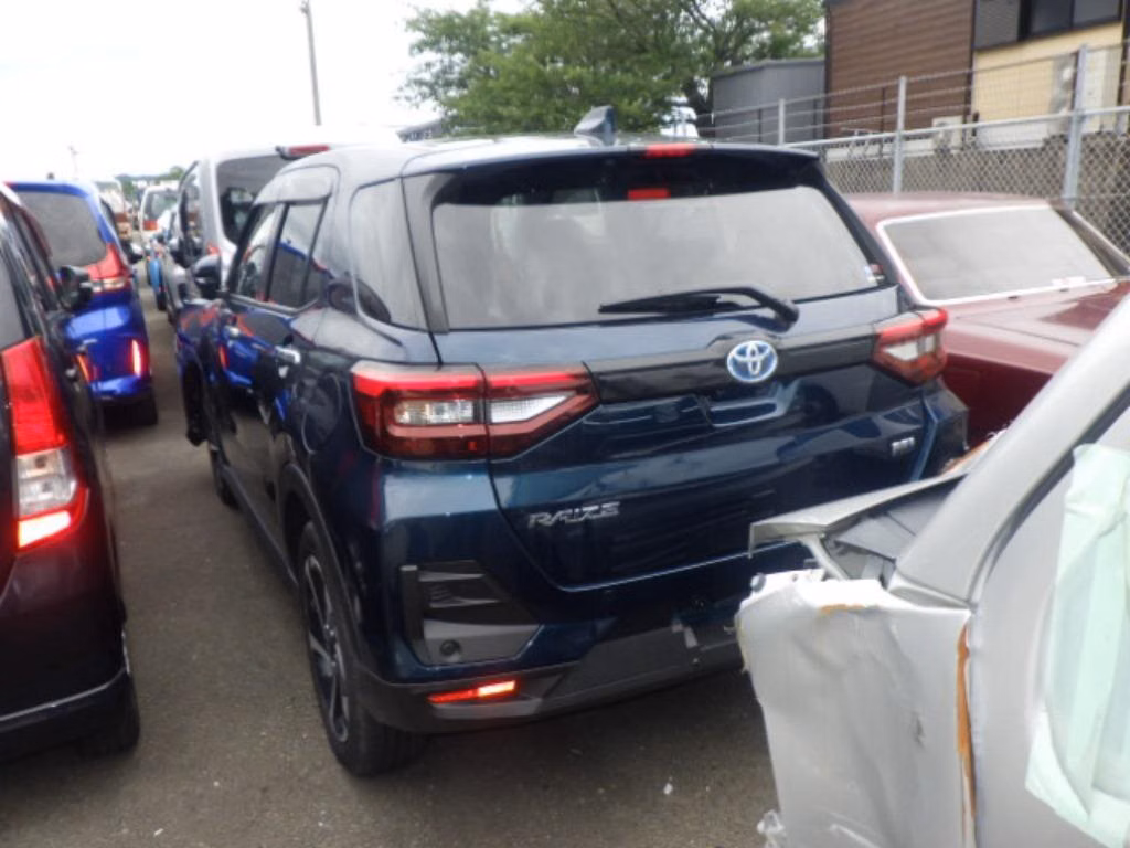 TOYOTA RAIZE