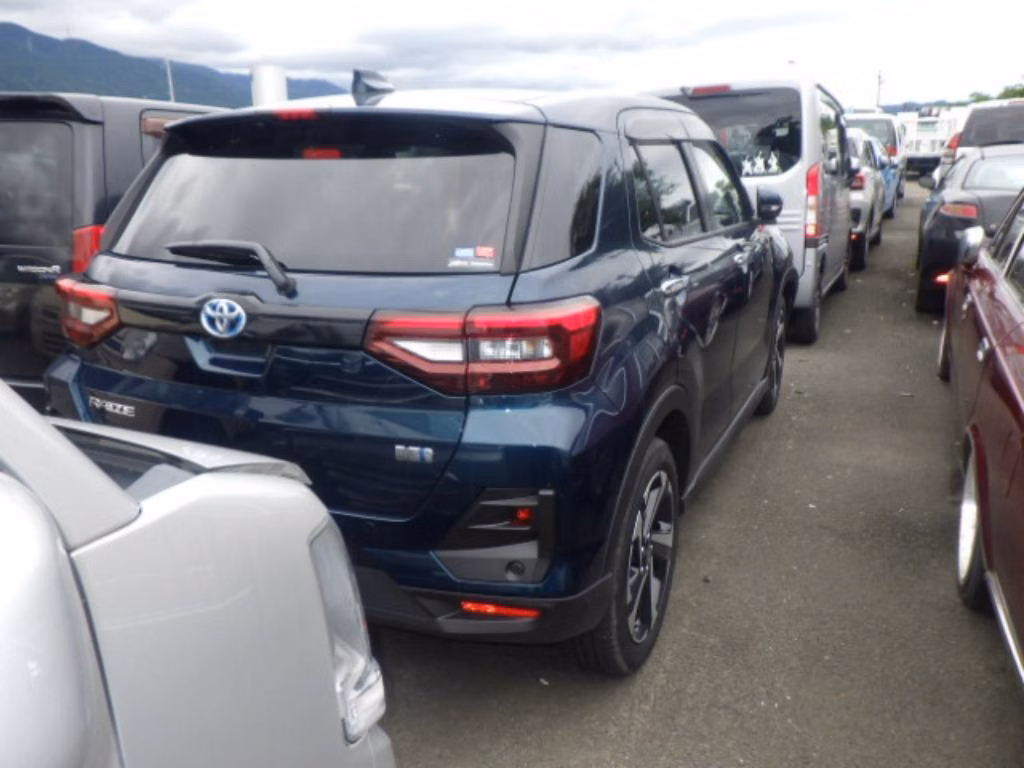 TOYOTA RAIZE