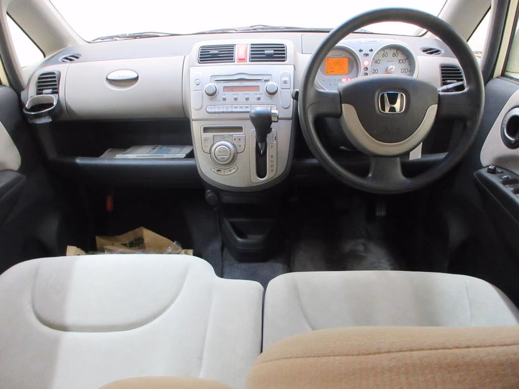 HONDA LIFE