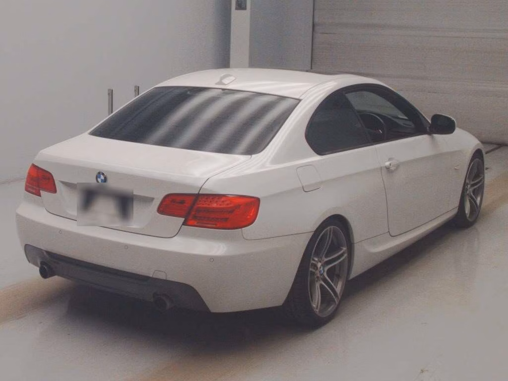 BMW 3-SERIES