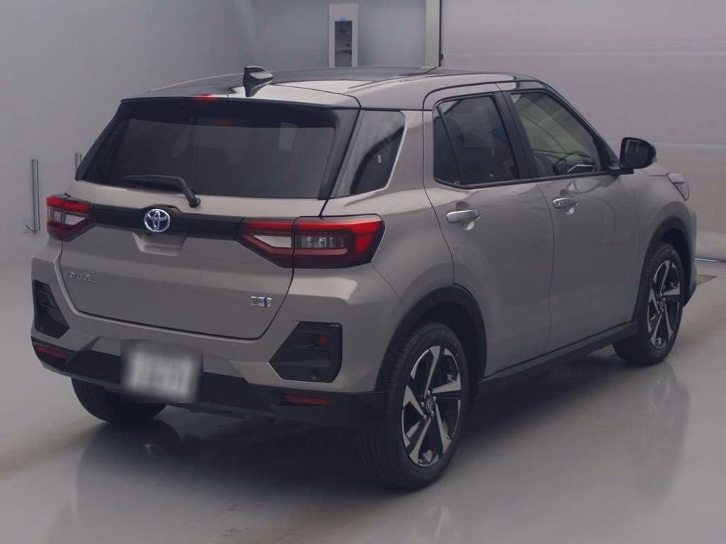 TOYOTA RAIZE