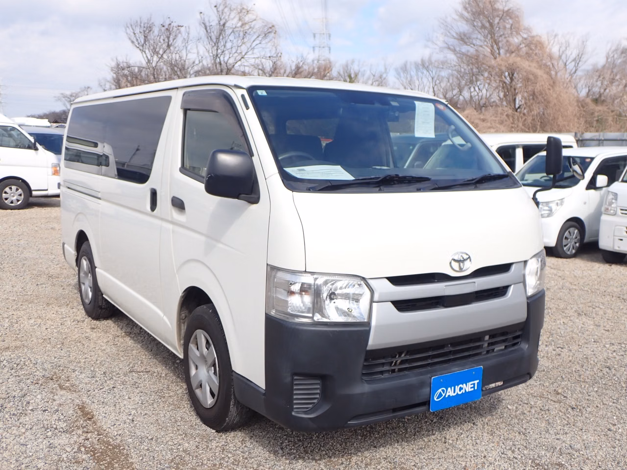 TOYOTA REGIUS ACE