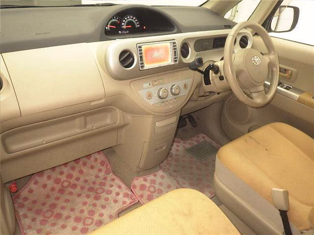 TOYOTA PORTE