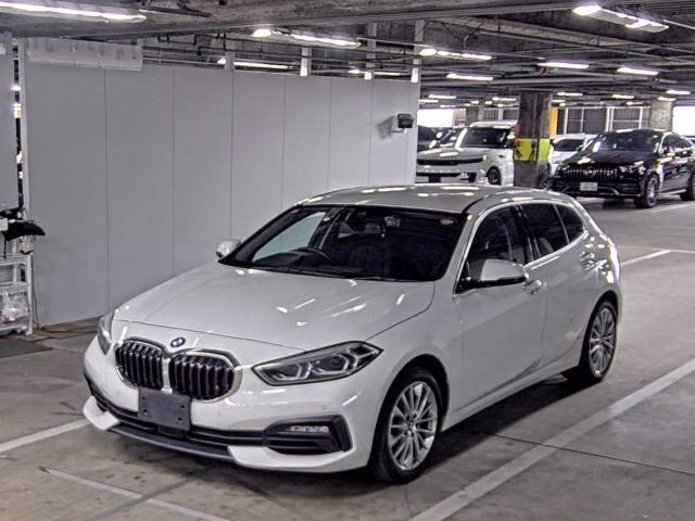 BMW 1-SERIES