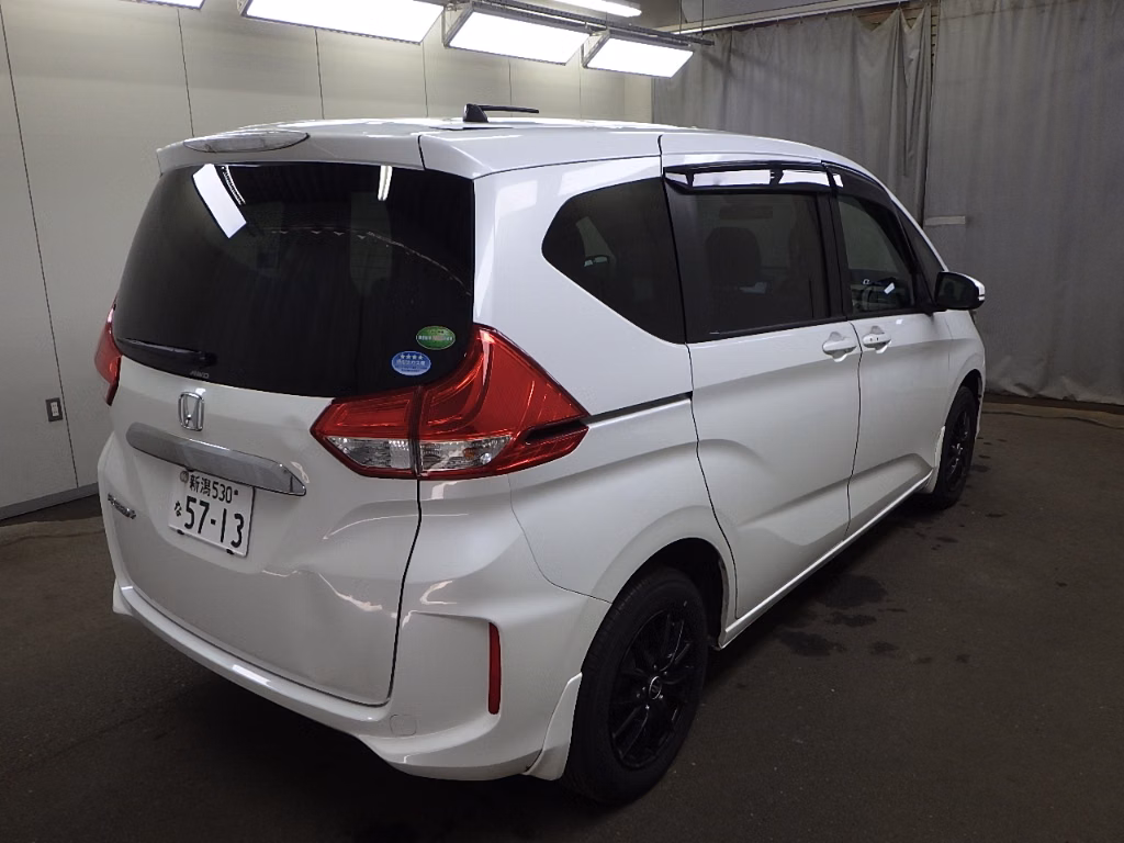 HONDA FREED+