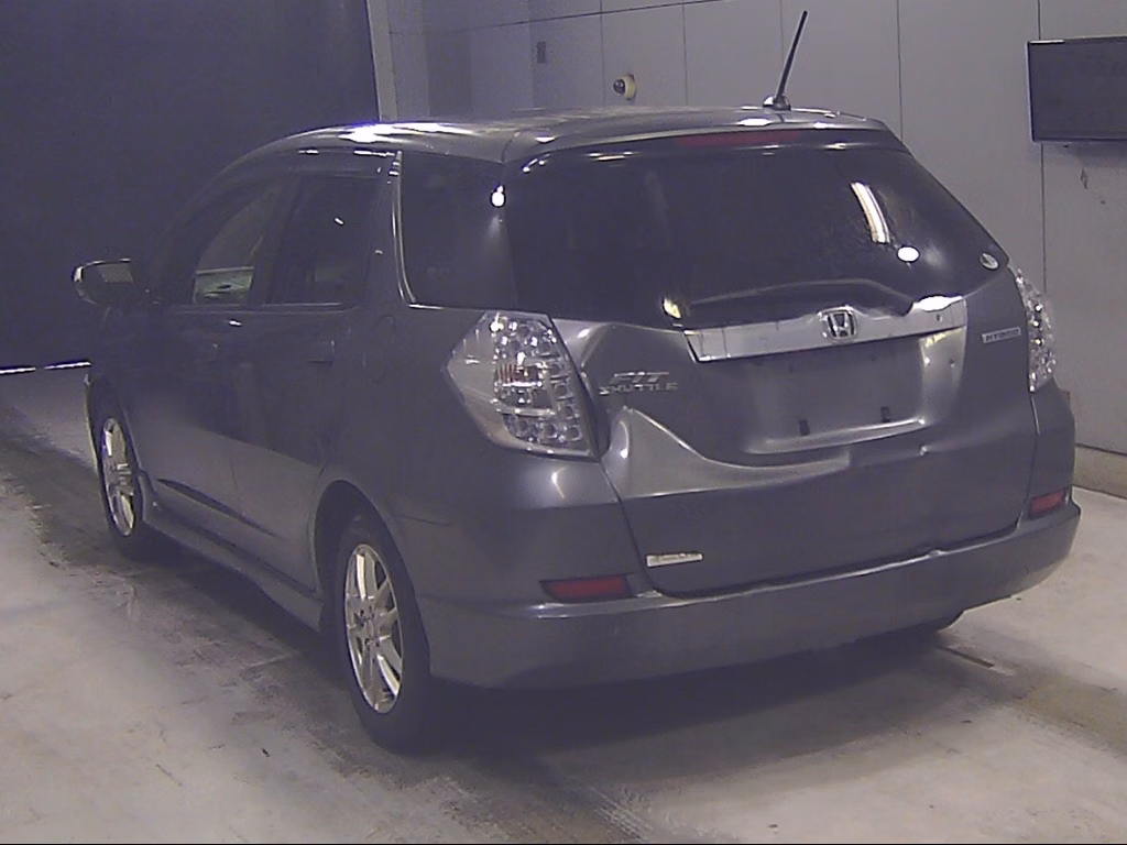 HONDA FIT SHUTTLE