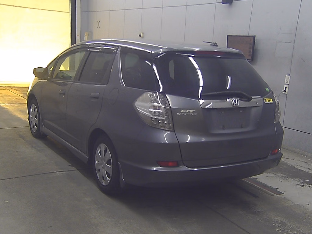 HONDA FIT SHUTTLE