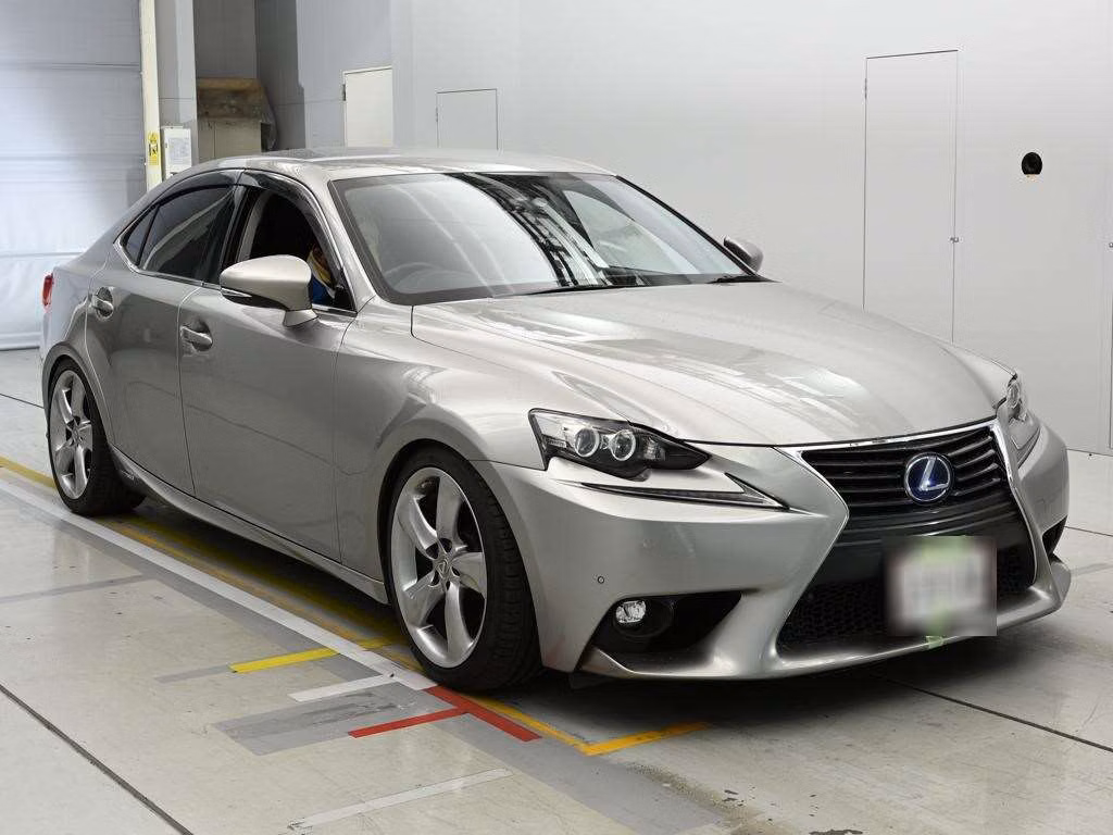 LEXUS IS300H