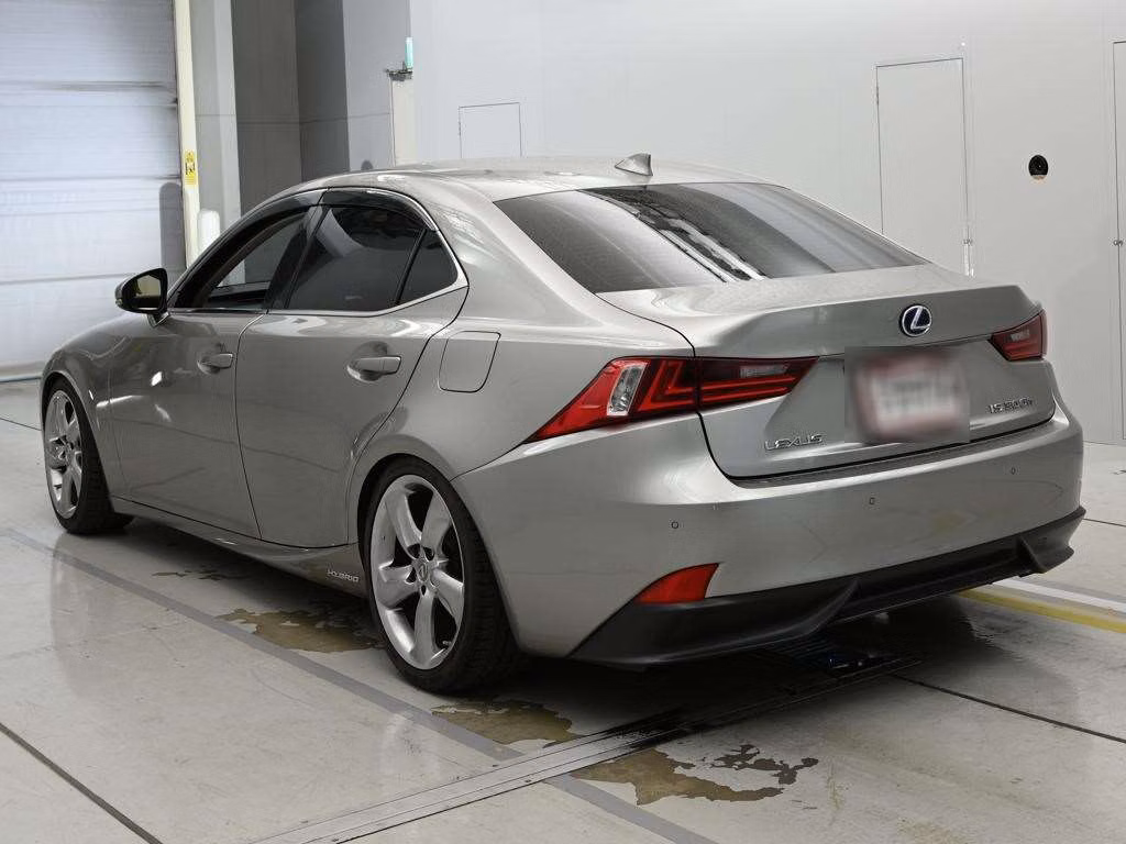 LEXUS IS300H