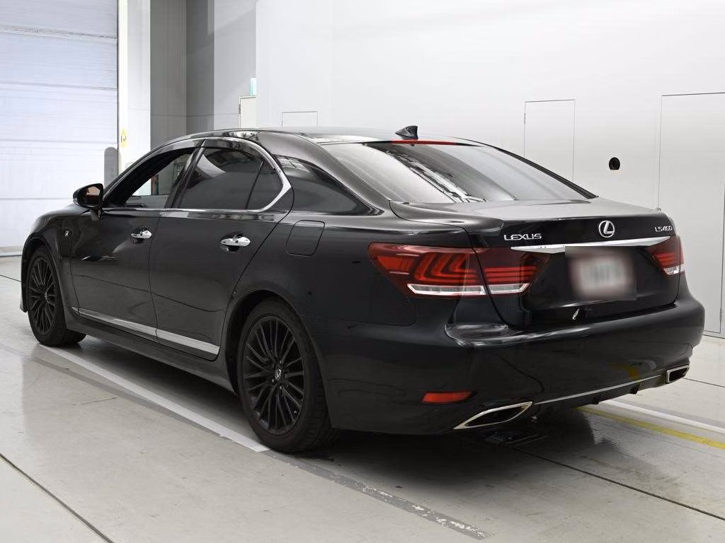 LEXUS LS460