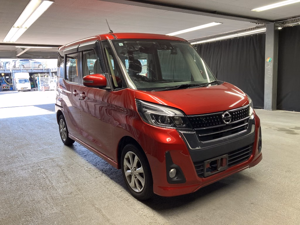 NISSAN DAYZ ROOX