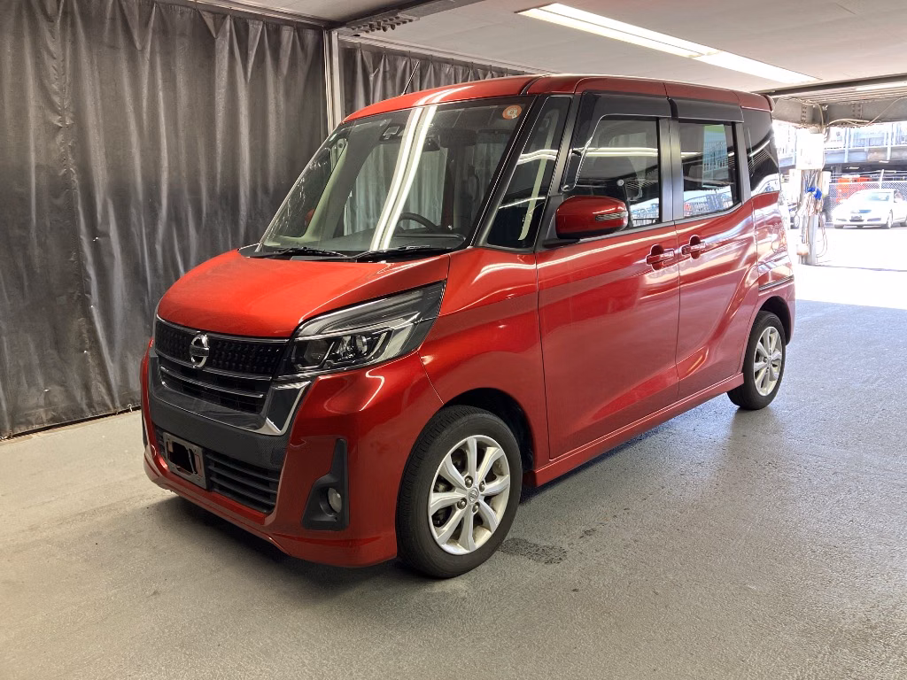 NISSAN DAYZ ROOX