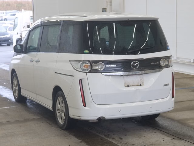MAZDA BIANTE